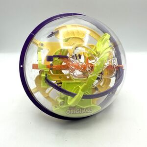 PERPLEXUS The Original 3D Puzzle Maze Ball Game Brain Teaser                (E)
